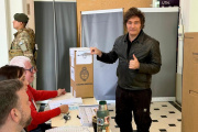 Preocupación en La Libertad Avanza por la baja afluencia, salen a pedir desesperadamente el voto
