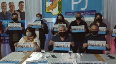 Chaves: El Gabinete puso la renuncia a disposición de Santillán