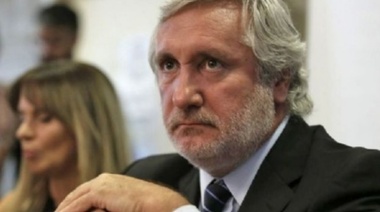 Conte Grand desmintió a Carzoglio tras la denuncia de aprietes