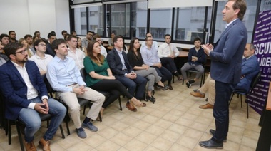 Garro encabezó la Escuela de líderes Políticos