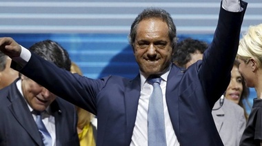 Scioli se defendió y dejó abierta su candidatura para el 2019