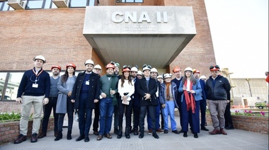 Kicillof recorrió el Complejo Nuclear Atucha