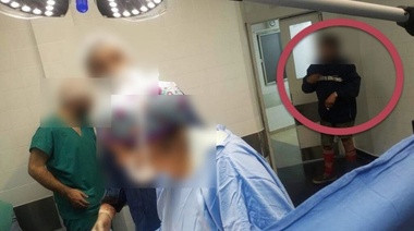 Insólito: Practicaban una cirugía y un extraño entró al quirófano