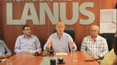Grindetti arregló con los municipales y vuelve la calma al distrito