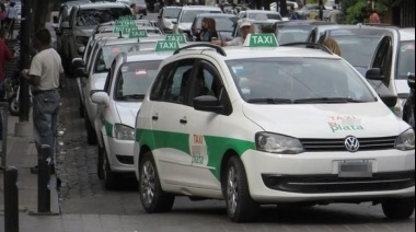 Concejo platense: Se aprobó un aumento tarifario del 20% para los taxis