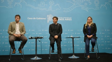 Provincia Leasing: Kicillof y Cuattromo firmaron convenios con intendentes