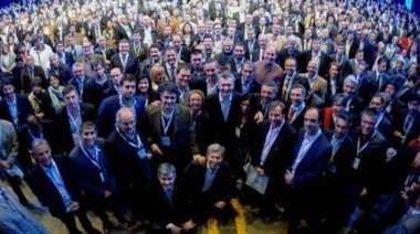 Macri prepara cumbre con los intendentes pensando en 2019