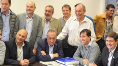 Los intendentes radicales mostraron su bronca por el Presupuesto