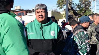 Paritaria caliente: Camioneros le sacó la roja a Kelly Olmos