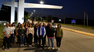 Presentaron nuevas luminarias LED en el acceso Raúl Alfonsín