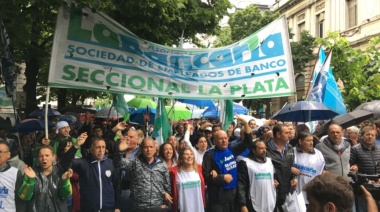 Si no sale la reforma del Bapro, La Bancaria irá por una "tarea política gremial"