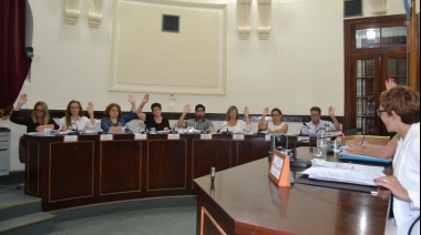 Ralinqueo contra la oposición local: "Son un dibujo"