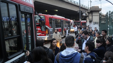 Paro de micros en el AMBA, más de 50 líneas afectadas