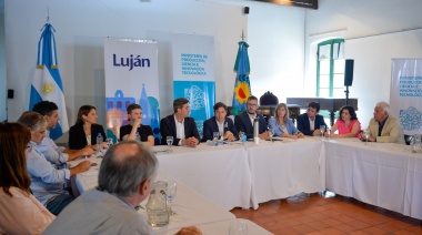 Kicillof: "Al sector productivo hay que acompañarlo con políticas"