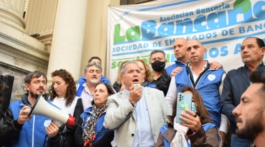 Acuerdo salarial: La Bancaria cerró un aumento del 66%