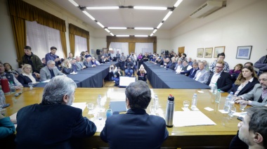 Con la ciencia como bandera, Kicillof y Filmus refuerzan la campaña