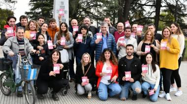 Repartiendo boletas: Britos le pone fichas a la reelección