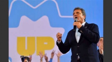 ¿Quiénes acompañan a Massa en el relanzamiento en Tucumán?