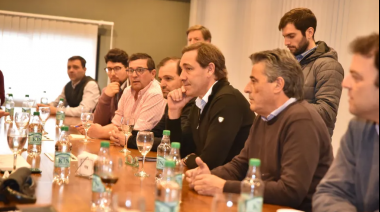 Juntos mostró su falencia y dejó en evidencia la grieta en la Provincia