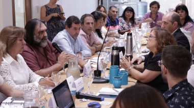 Paritaria trunca: Los docentes rechazaron la oferta de la Provincia