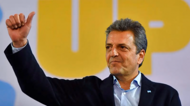 Massa refuerza sus filas con la tropa vecinalista