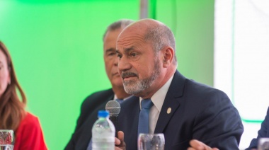 Secco redobló la apuesta en la apertura de sesiones del HCD