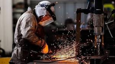 Desplome de la industria metalúrgica muestra números preocupantes