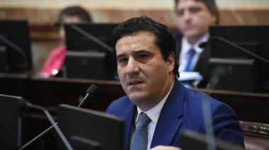 Abad levanta demanda de los gobernadores radicales para aprobar la Ley Bases