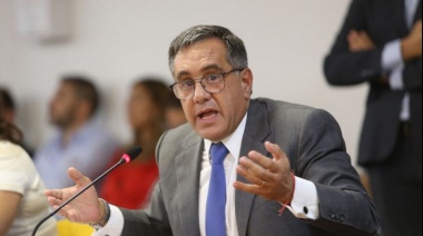 “De Loredo quiere lavar sus culpas”, acusó Finocchiaro