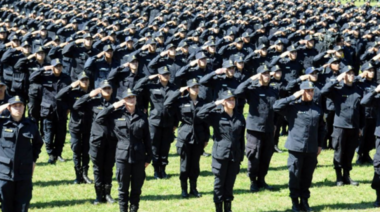Ritondo ascendió a 10.200 agentes de la Policía Bonaerense