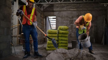 Milei celebra los datos de la construcción y la actividad industrial