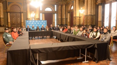 Avanzan las gestiones para que vendedores ambulantes se retiren de la vía pública