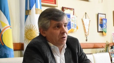 "Pida disculpas diputado": Britos salió a desmentir al libertario Eduardo Falcone