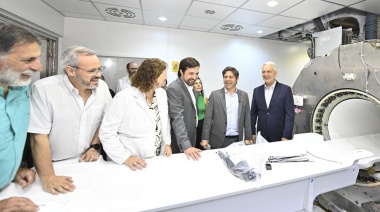 En plena interna, Kicillof lanza la vacunación contra el dengue con un ministro camporista