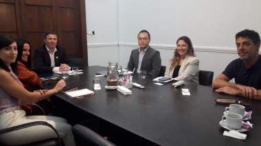 La Provincia busca inversiones de un gigante chino que compite con Elon Musk