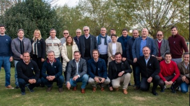 Los intendentes de la UCR fijan una cumbre en La Plata para definir su estrategia electoral