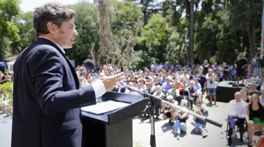 Para Kicillof, Milei “bate un récord de inutilidad”
