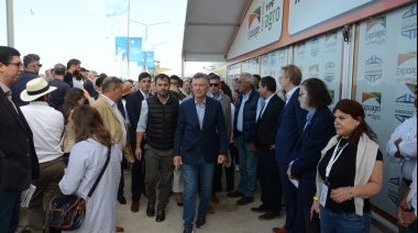 Macri pasó por ExpoAgro y sacudió a Milei por la obra pública y las retenciones