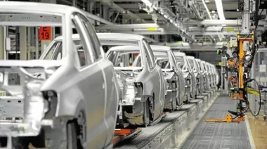 La Industria espera una devaluación, aunque advierte que “no alcanza”