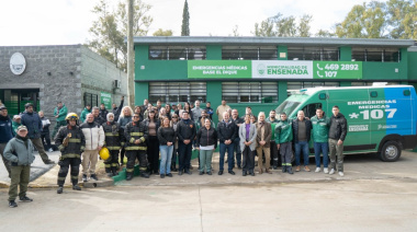 Secco saca pecho en El Dique y muestra gestión con una nueva base de emergencias