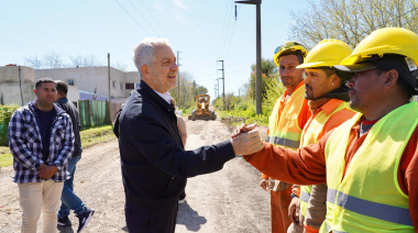 Alak se planta con obras viales y un fuerte guiño a la educación