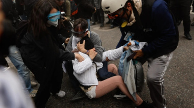 Bullrich volvió a reprimir a los jubilados: gas pimienta, heridos y un detenido