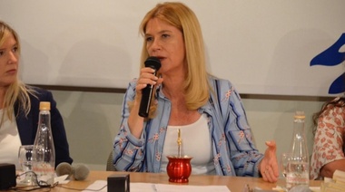 Desde la FAM, Magario pone el eje en la Educación