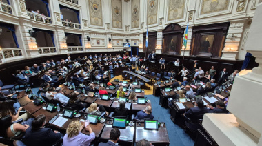 Kicillof transpiró para conseguir los votos, pero logró la Ley de Financiamiento