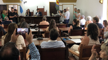 Pacto en Chascomús: libertarios y radicales se unen para soplarle el Presidente del Concejo a Gastón