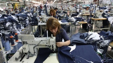 Merquel repudió los despidos en la industria textil y aumenta la preocupación
