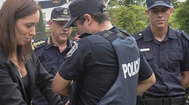 Vidal retoma agenda anti mafia con la condena a Policías