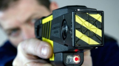 Buscan prohibir el uso de  pistolas Taser en la Provincia