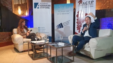 Sanguinetti presentó su libro para “entender las demandas y necesidades educativas”