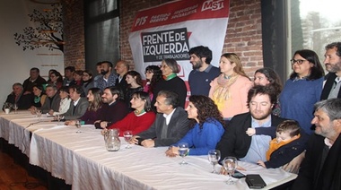 Con palos a Macri y Fernández, la Izquierda presentó sus candidatos en La Plata